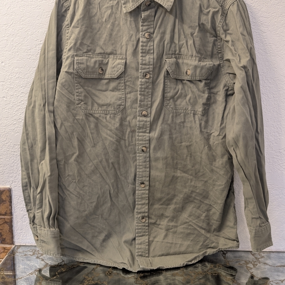 Wrangler Olive Green Button Down Long SleeveShirt Size Small In Men's